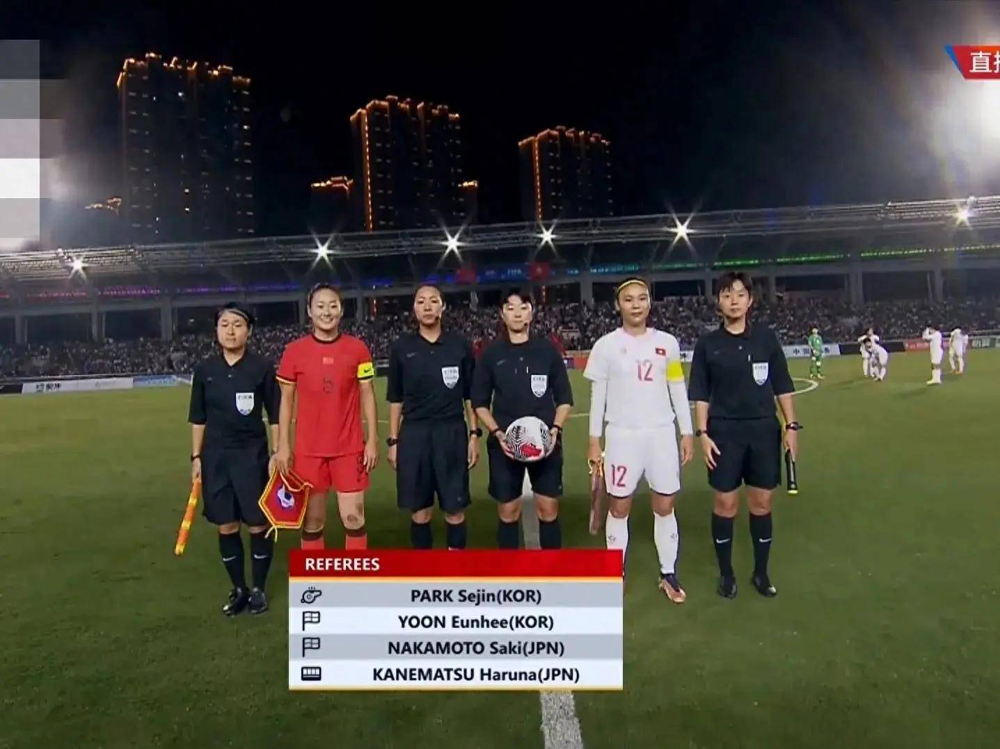 包含国内女足球员再度投入比赛,力求取胜的词条 包含国内女足球员再度投入比赛,力求取胜的词条