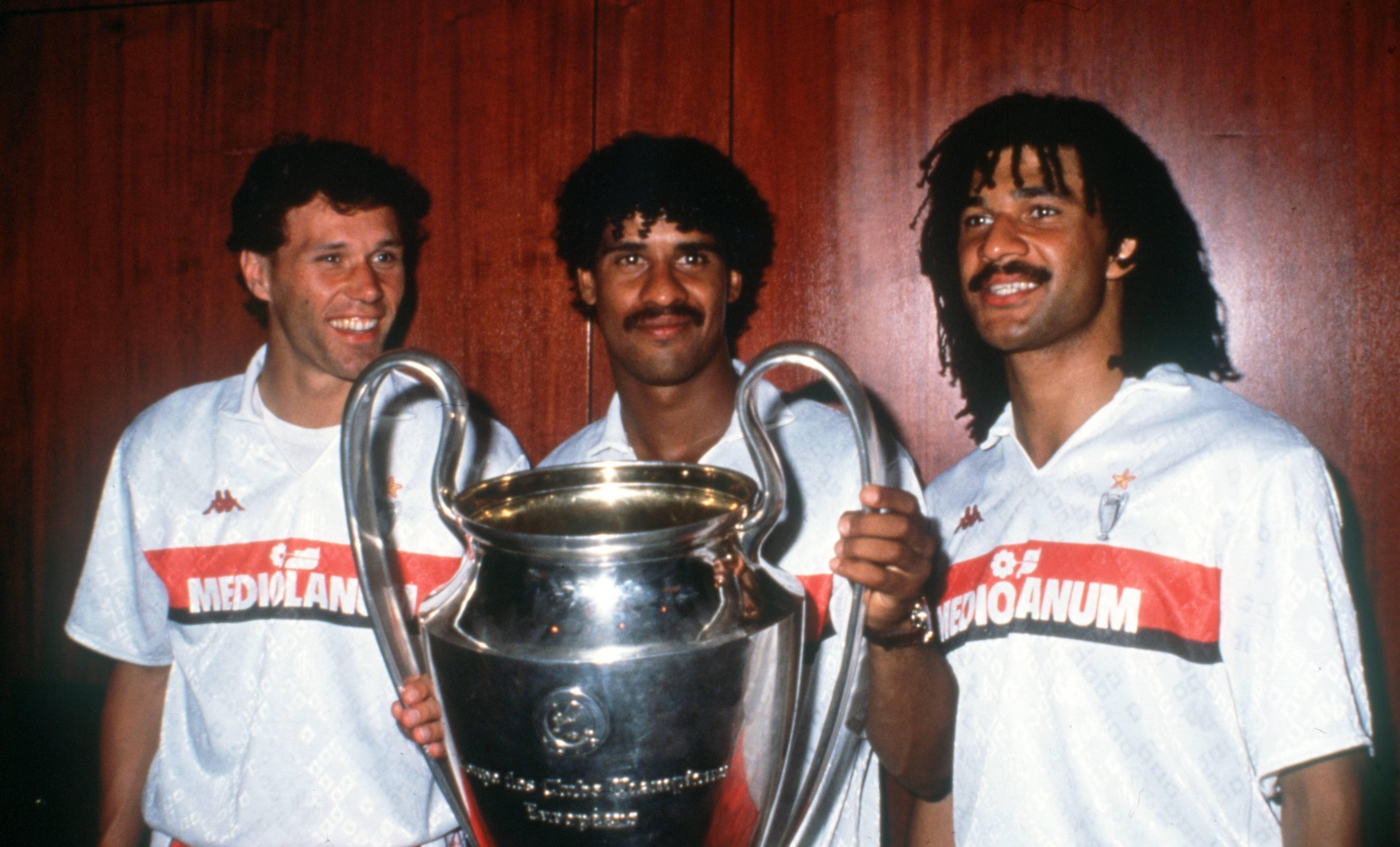 关于荷兰神奇翻盘!对手不敌他们的足球实力的信息 关于荷兰神奇翻盘!对手不敌他们的足球实力的信息