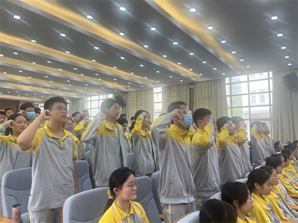 关于波鸿主场失利,全队反思,全力备战下一场的信息 关于波鸿主场失利,全队反思,全力备战下一场的信息