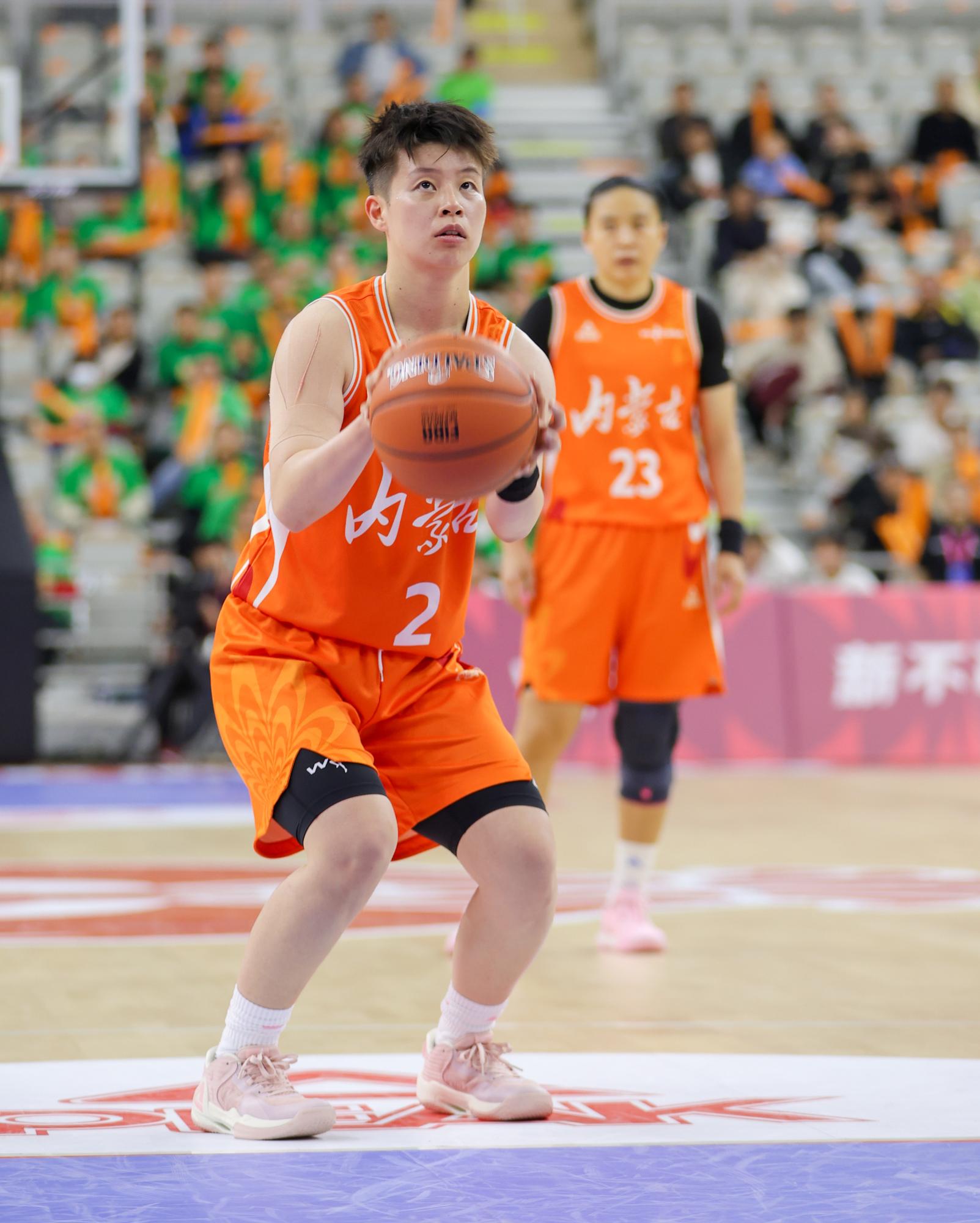 内蒙古男篮大胜湖南队,轻松晋级 内蒙古男篮大胜湖南队,轻松晋级