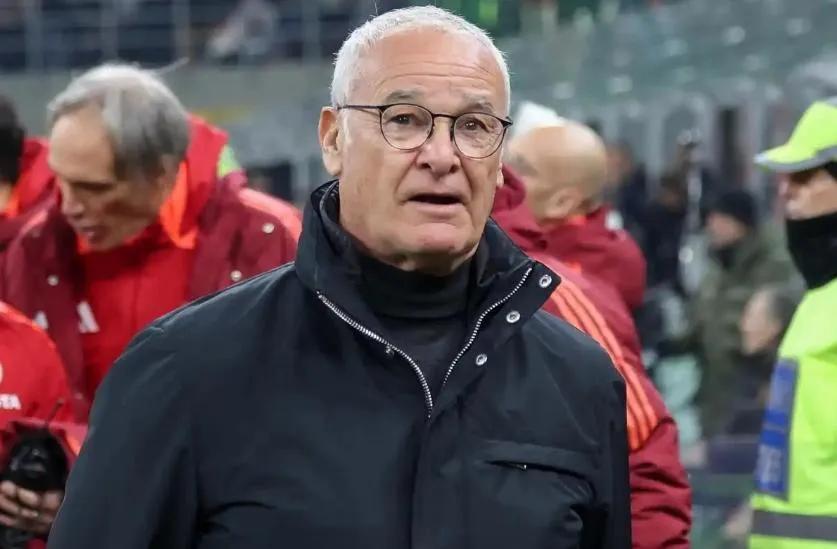 开云体育在线-包含罗马主教练遭遇执教危机，球迷呼吁换帅的词条