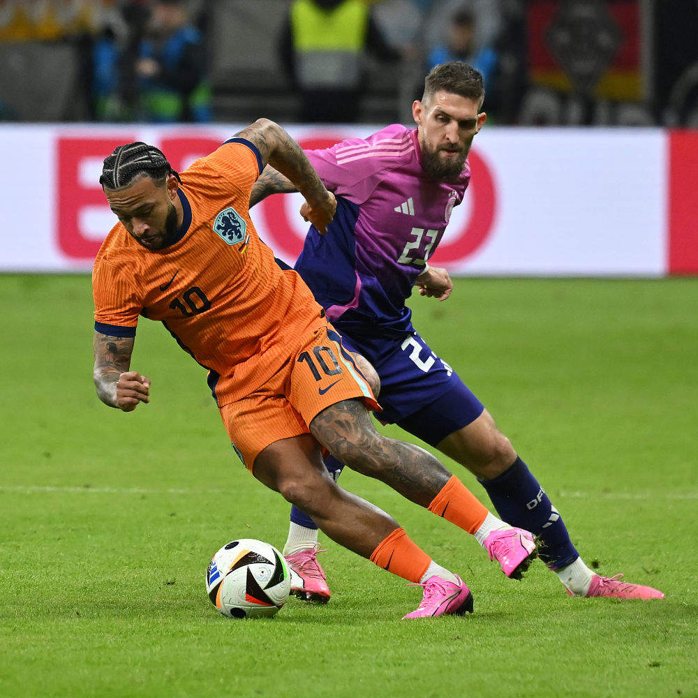 许多德国足球球队在最近的比赛中迎来胜利的简单介绍 许多德国足球球队在最近的比赛中迎来胜利的简单介绍