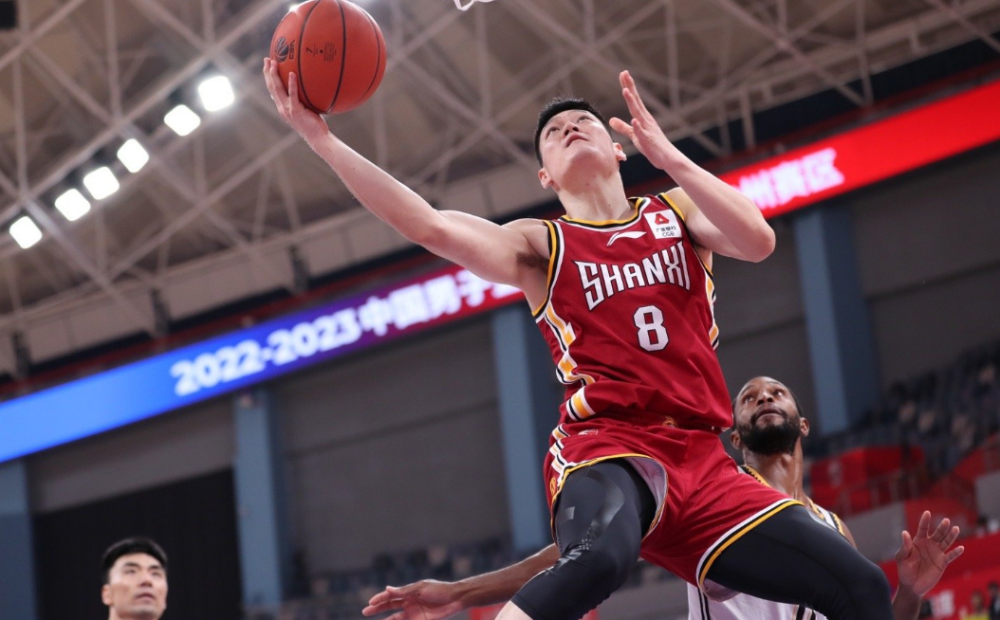 开云下载-河南男篮挽救败势，成功取得胜利