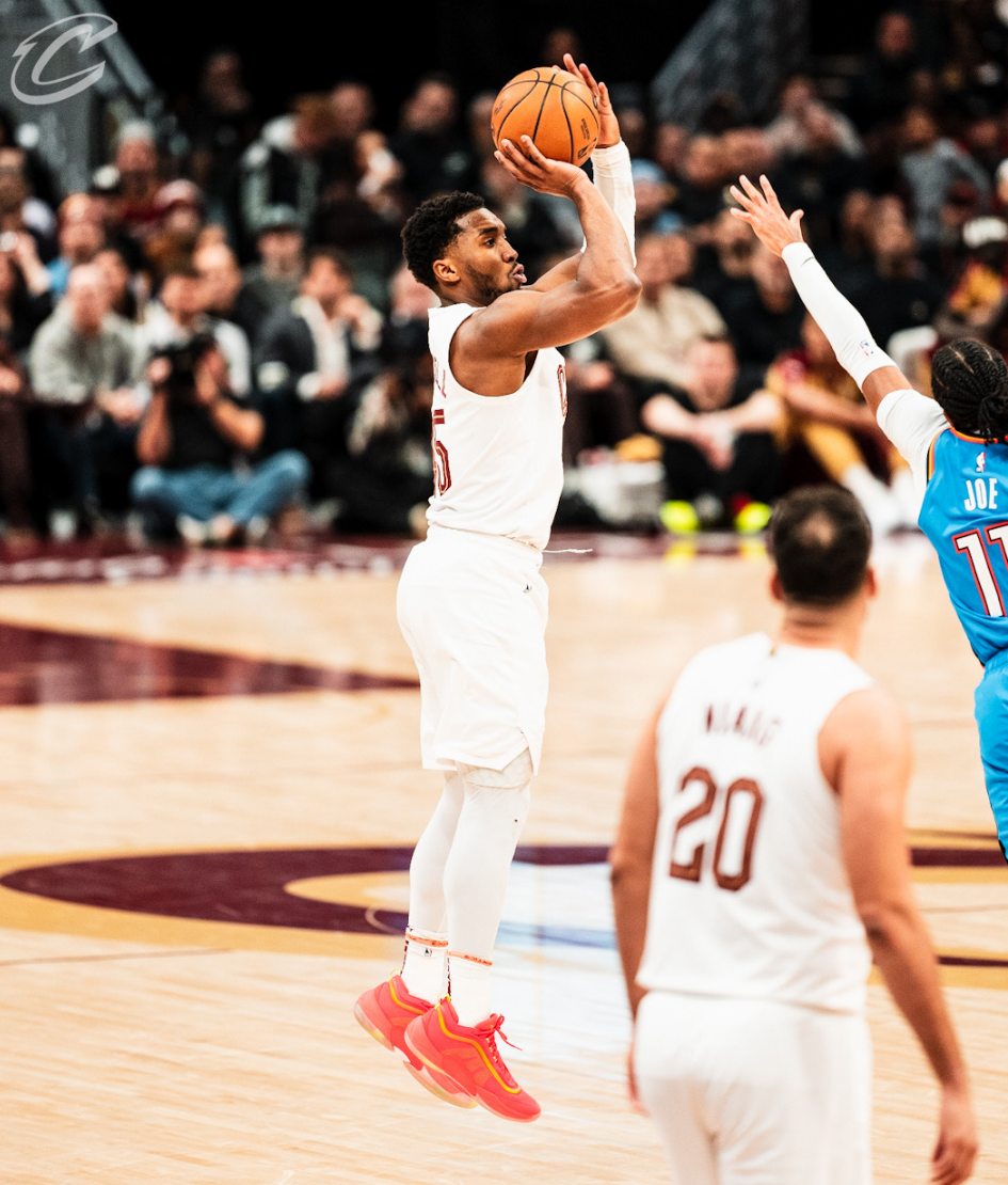 骑士球队教练团队全力训练率先突破 骑士球队教练团队全力训练率先突破