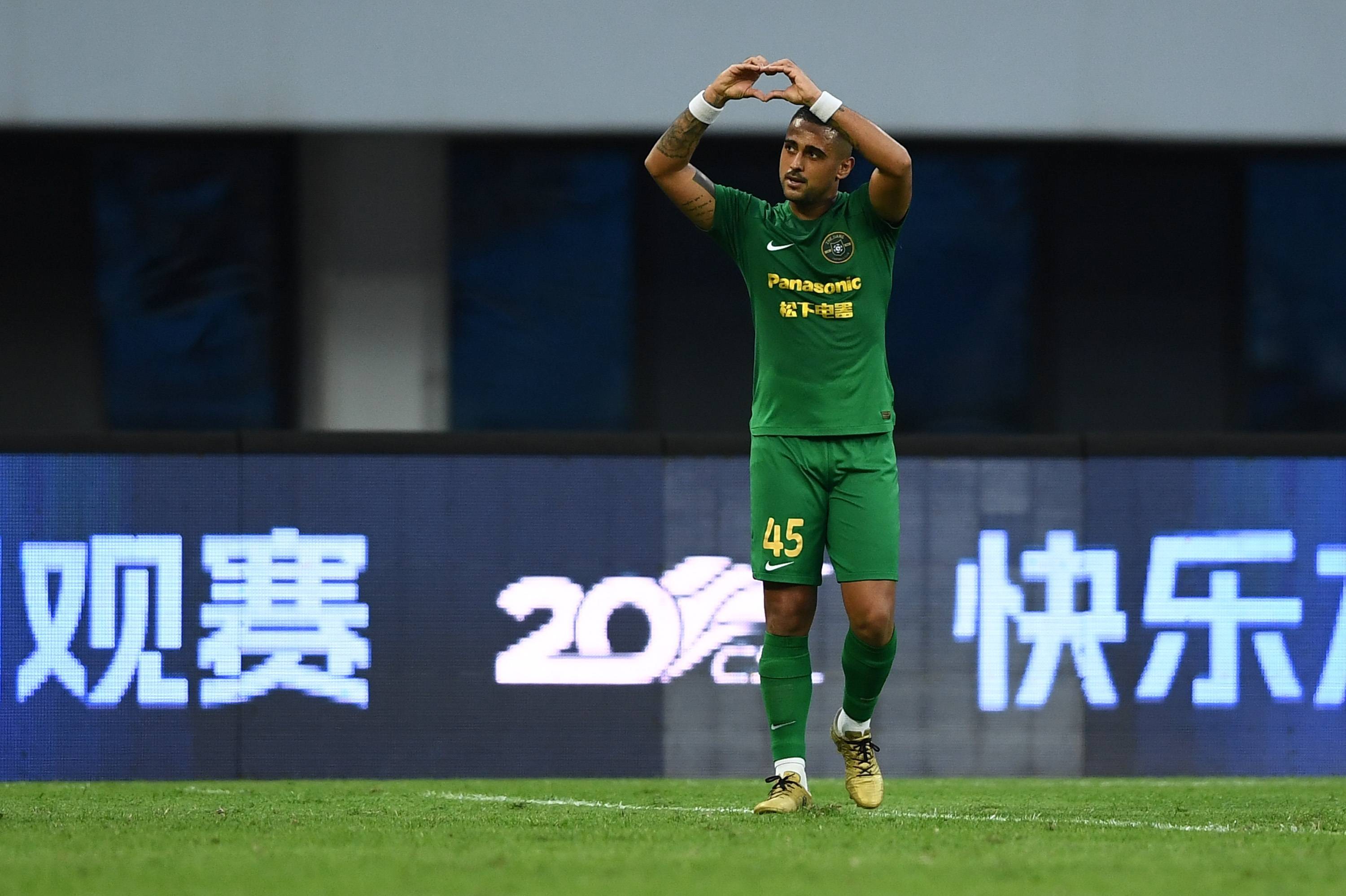 德乙球队邀请中超球员加盟备战新赛季的简单介绍 德乙球队邀请中超球员加盟备战新赛季的简单介绍