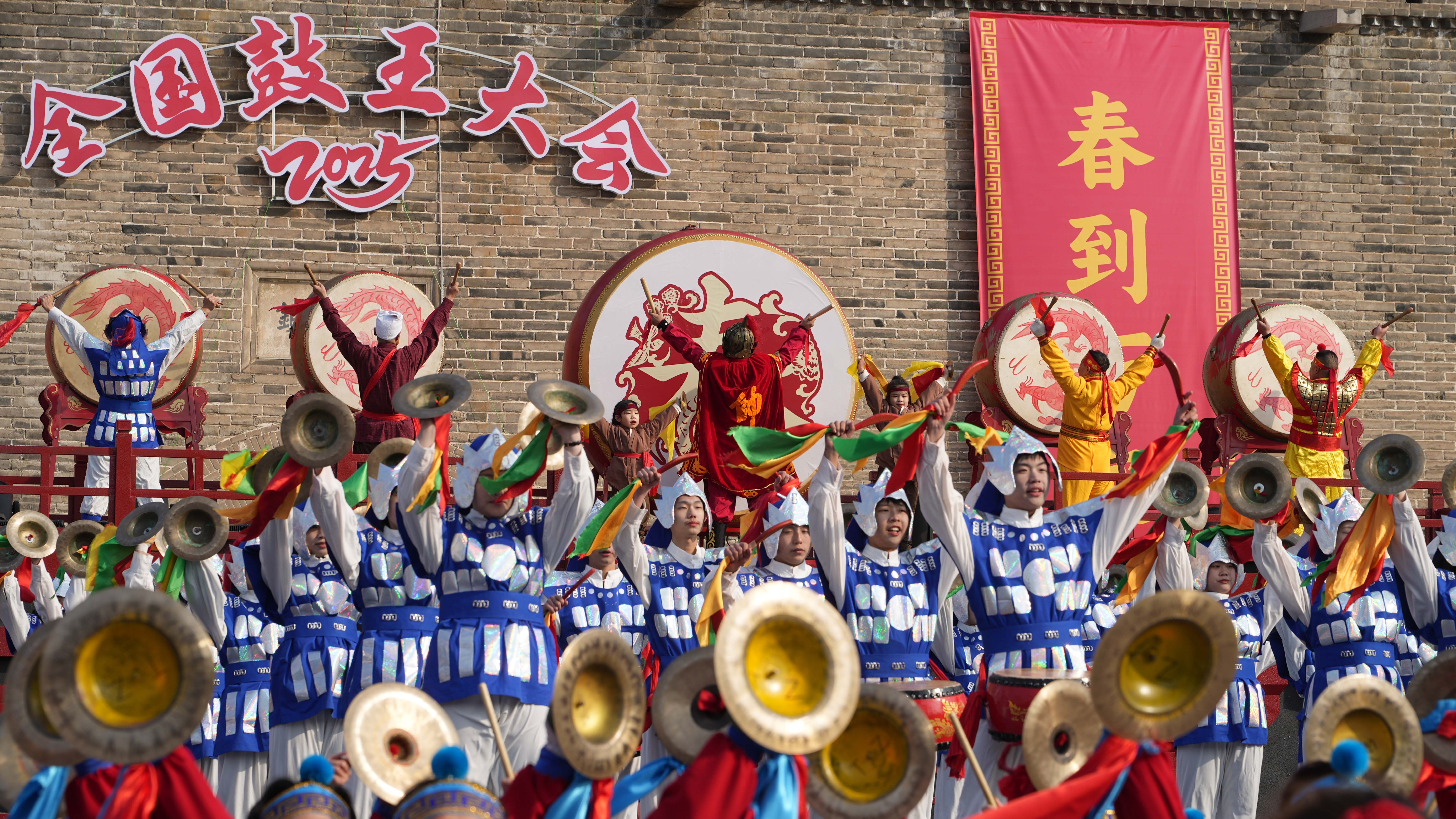 开云官网-精彩犹如大戏，全场观众沸腾