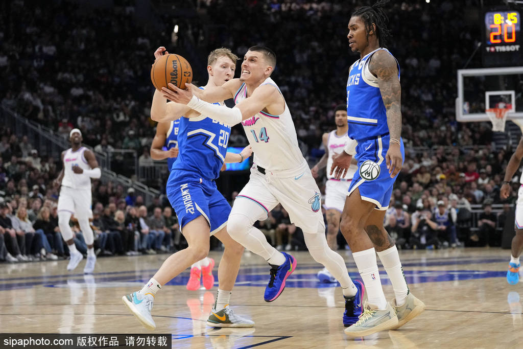 开云体育下载-雄鹿明星遭伤病困扰，球队需寻找新战术的简单介绍