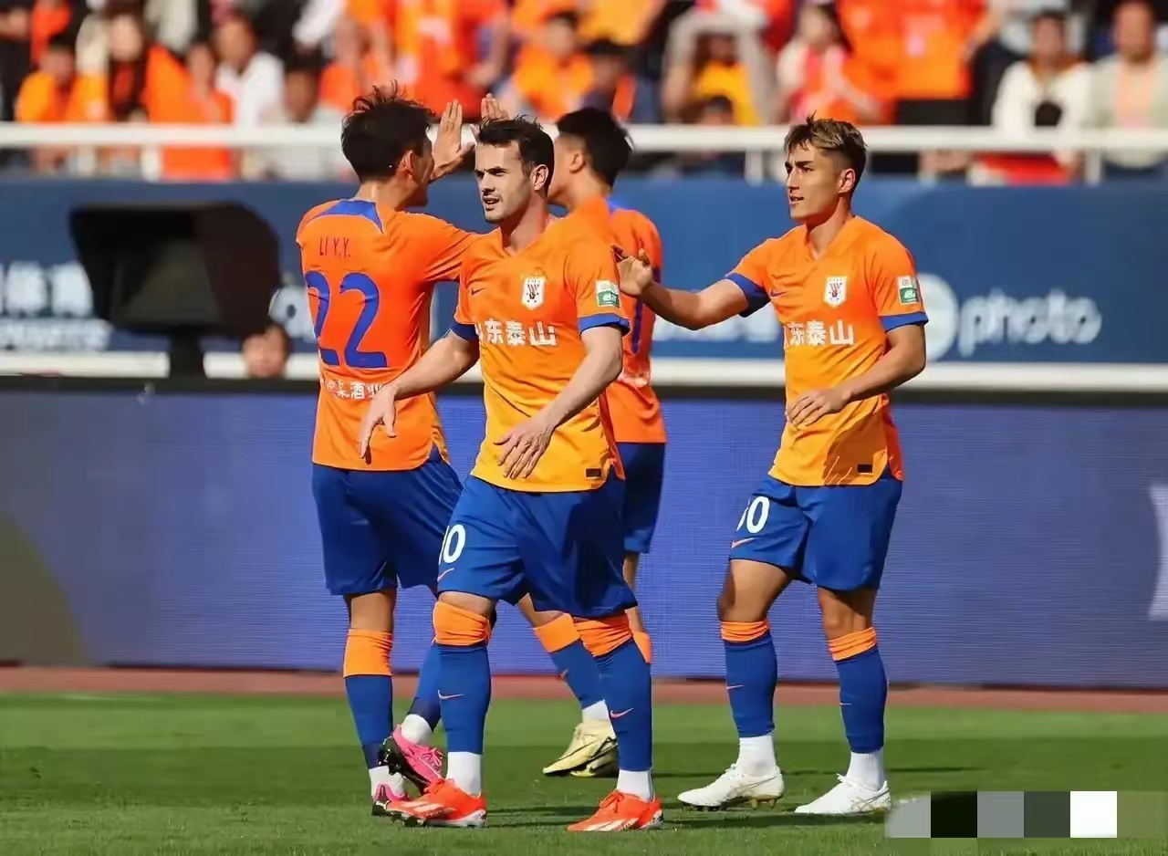 比赛结果出人意料球员表现惊艳 比赛结果出人意料球员表现惊艳