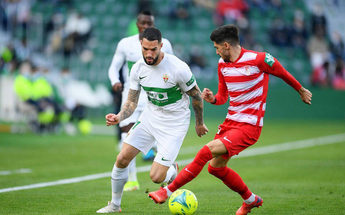 阿拉维斯客场杀入,不负期望 阿拉维斯客场杀入,不负期望