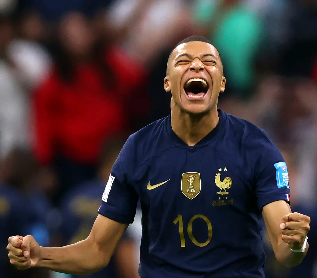 开云官网-比利亚雷亚尔战胜皇家社会，士气高昂的简单介绍