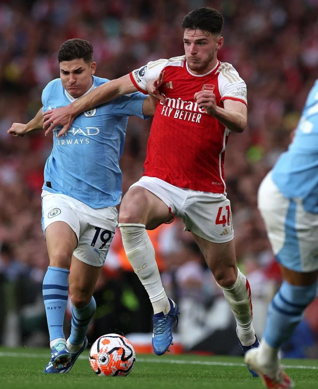 开云APP-关于阿森纳后防线频频失误,主帅急需调整战术的信息