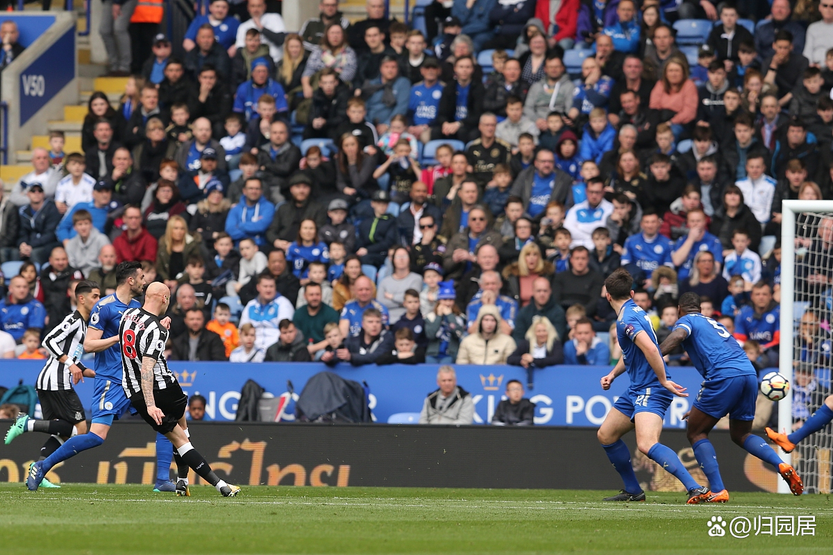 开云体育平台APP-热刺前锋状态低迷,球迷呼吁更换首发