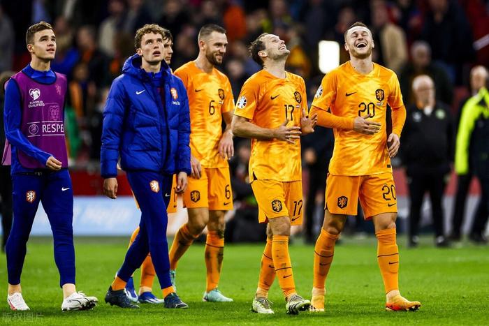 包含法国队引援成功:欧预赛阵容更加强大可期的词条 包含法国队引援成功:欧预赛阵容更加强大可期的词条