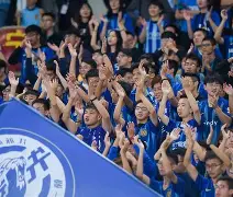 江苏苏宁抢分告捷,士气高昂 江苏苏宁抢分告捷,士气高昂