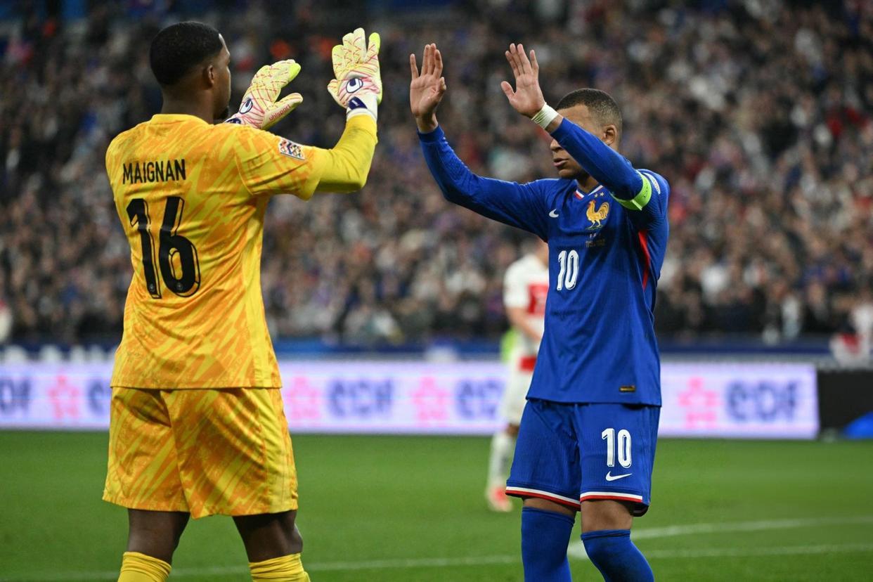 开云体育官方网站-法国队在比赛中表现出色，成功晋级！