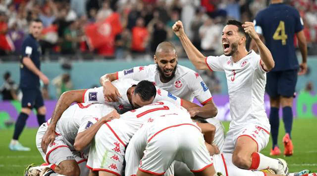 开云下载-非洲球员在国际比赛中表现抢眼