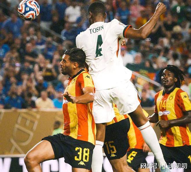 非洲球员在国际比赛中表现抢眼 非洲球员在国际比赛中表现抢眼