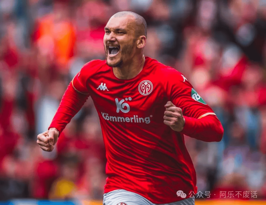 美因茨主场不敌对手,积分榜下滑 美因茨主场不敌对手,积分榜下滑