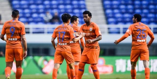 鲁能主场赢球,破除积分尴尬 鲁能主场赢球,破除积分尴尬