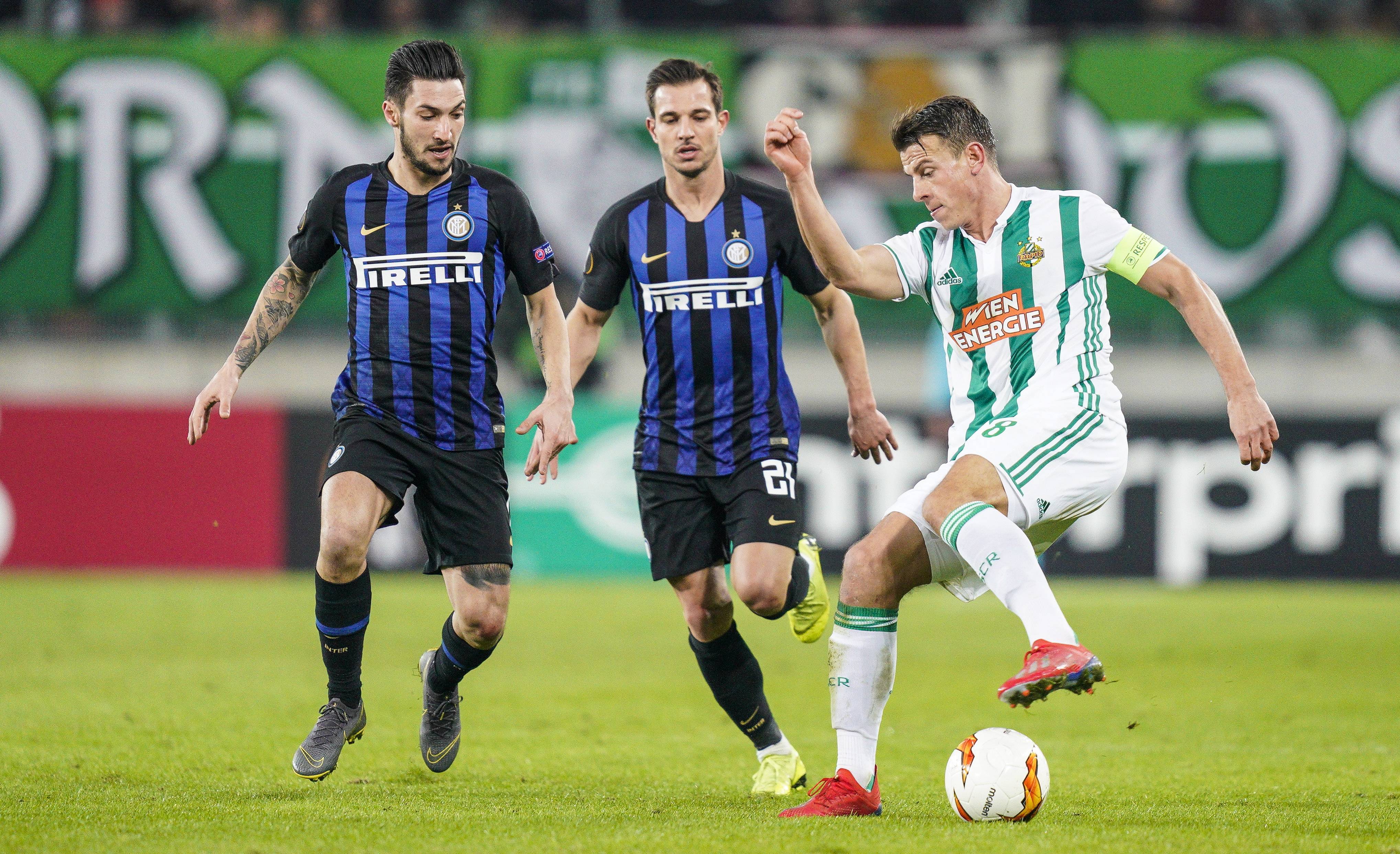 开云体育-乌克兰足球:基辅迪纳摩队高歌猛进