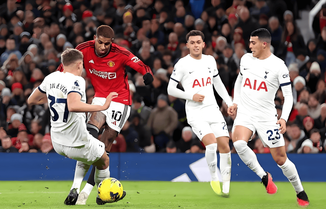 热刺对决！男子足球决赛分出胜负