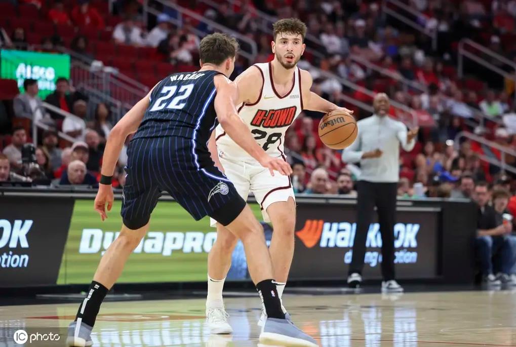 开云体育官方网站-斯图加特队势如破竹夺得胜利实现连胜的简单介绍