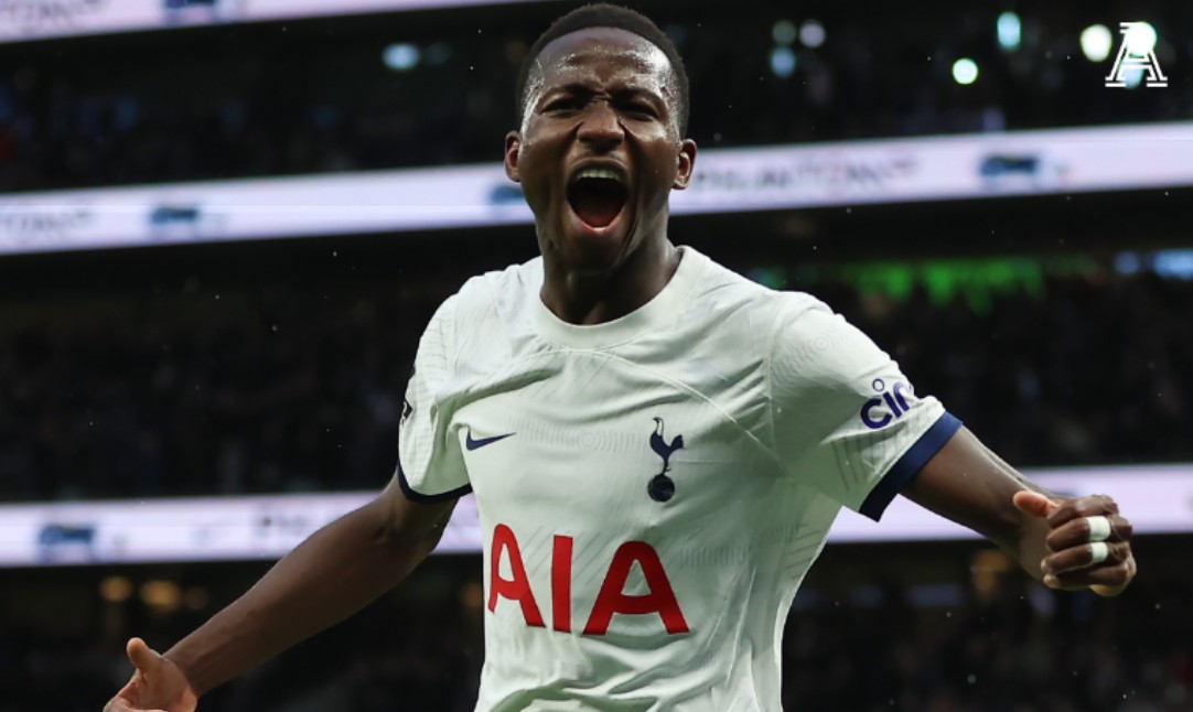 开云官网-热刺球员个人赛季表现出色，备受赞誉的简单介绍