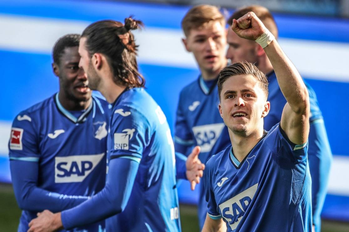 开云体育在线-包含门兴格拉德巴赫队员表现亮眼，带领球队获胜的词条