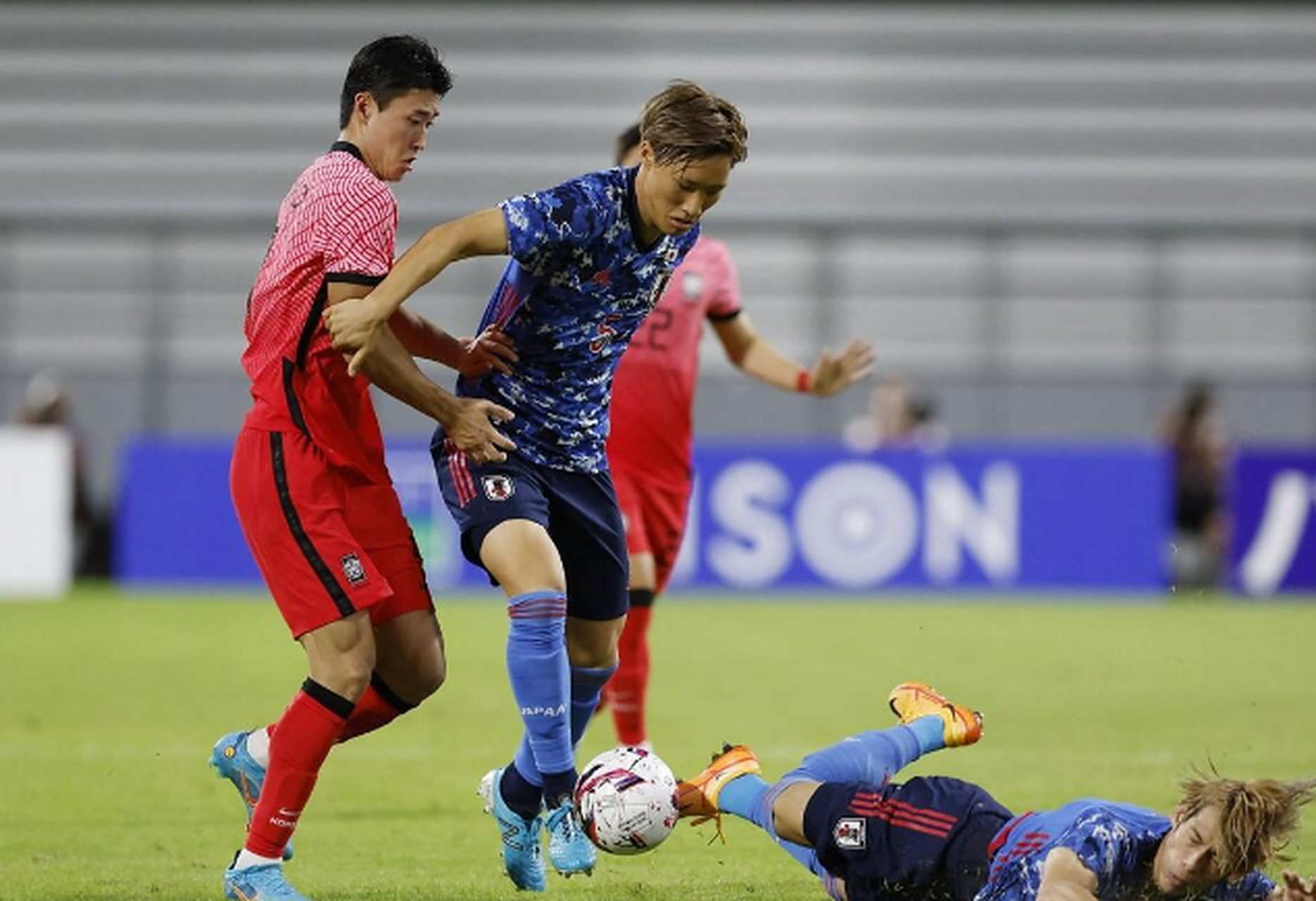 东亚球队创造历史,首次杀入淘汰赛阶段 东亚球队创造历史,首次杀入淘汰赛阶段