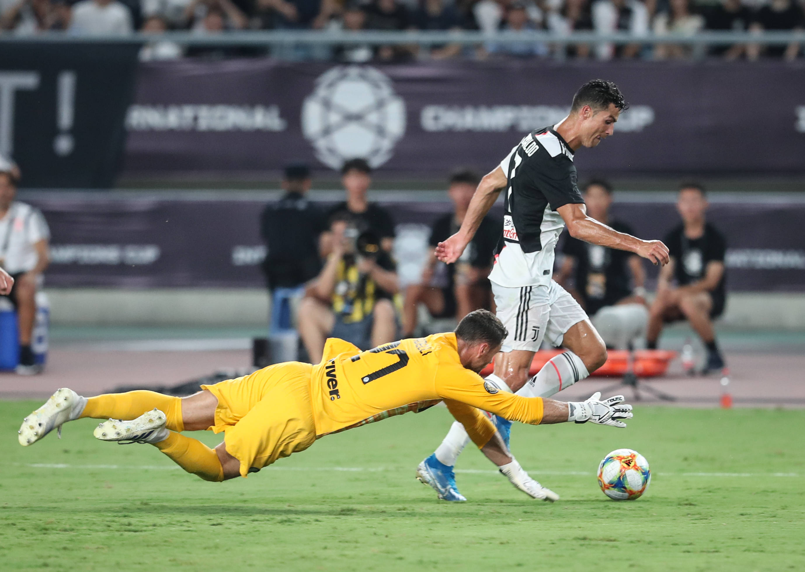 开云平台-包含莱加内斯主场-小胜格拉纳达的词条