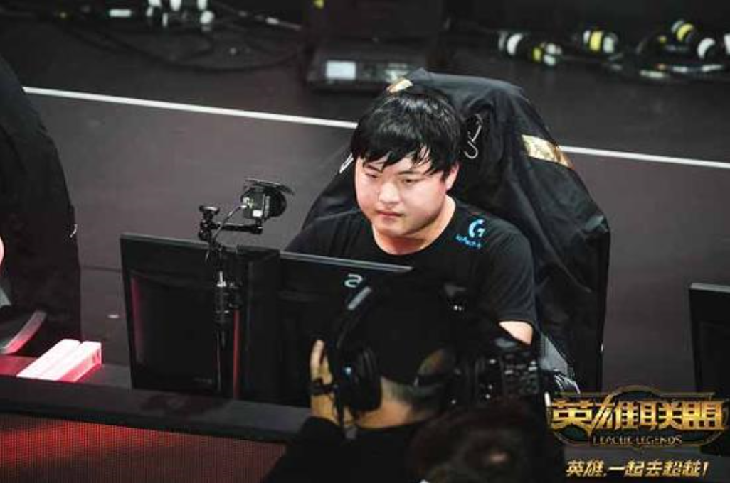 开云体育-EDG力克TSM，Ming操刀奇招英雄翻盘强强对话半决赛，锁定晋级资格