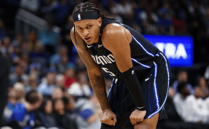 灰熊队逆转国王,芬利3秒暴扣如入无人之境 灰熊队逆转国王,芬利3秒暴扣如入无人之境