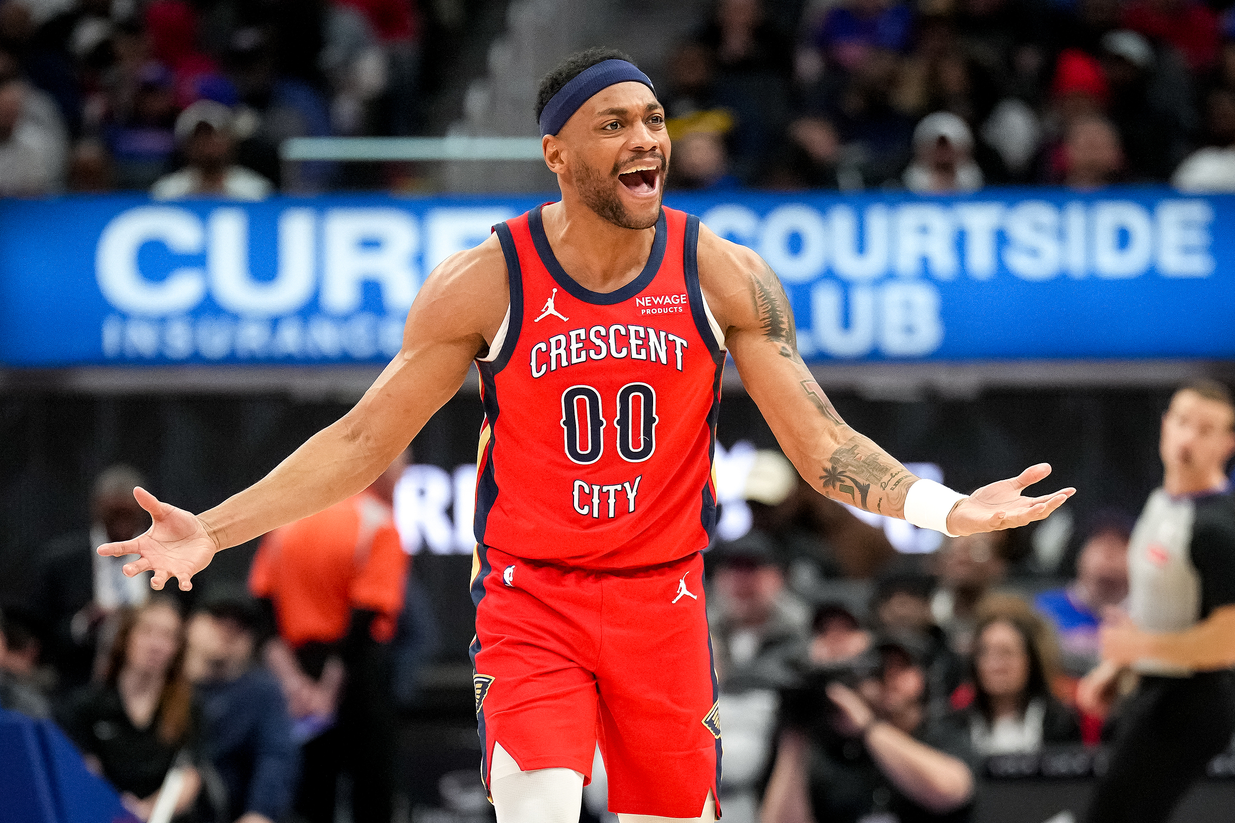 鹈鹕前锋连续两场20+得分 鹈鹕前锋连续两场20+得分