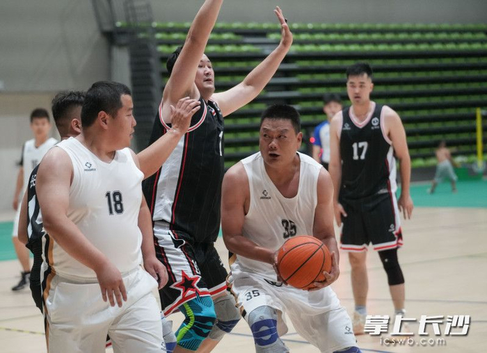 开云体育中国-亚洲运动会篮球比赛首轮收官，激战连连