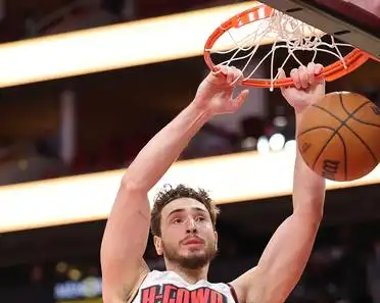 火箭队在主场战胜爵士队 火箭队在主场战胜爵士队