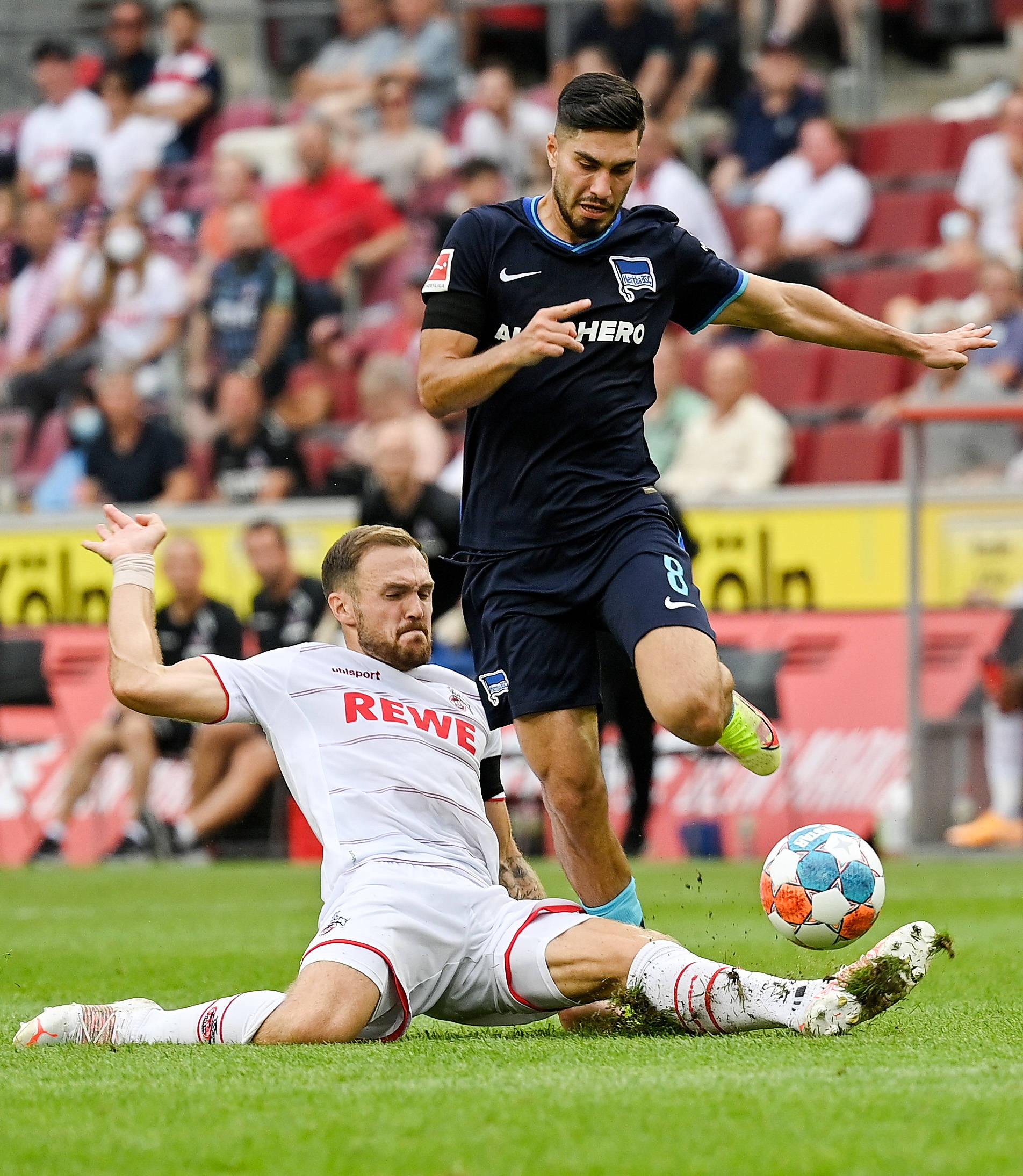 柏林赫塔战胜对手,势如破竹 柏林赫塔战胜对手,势如破竹