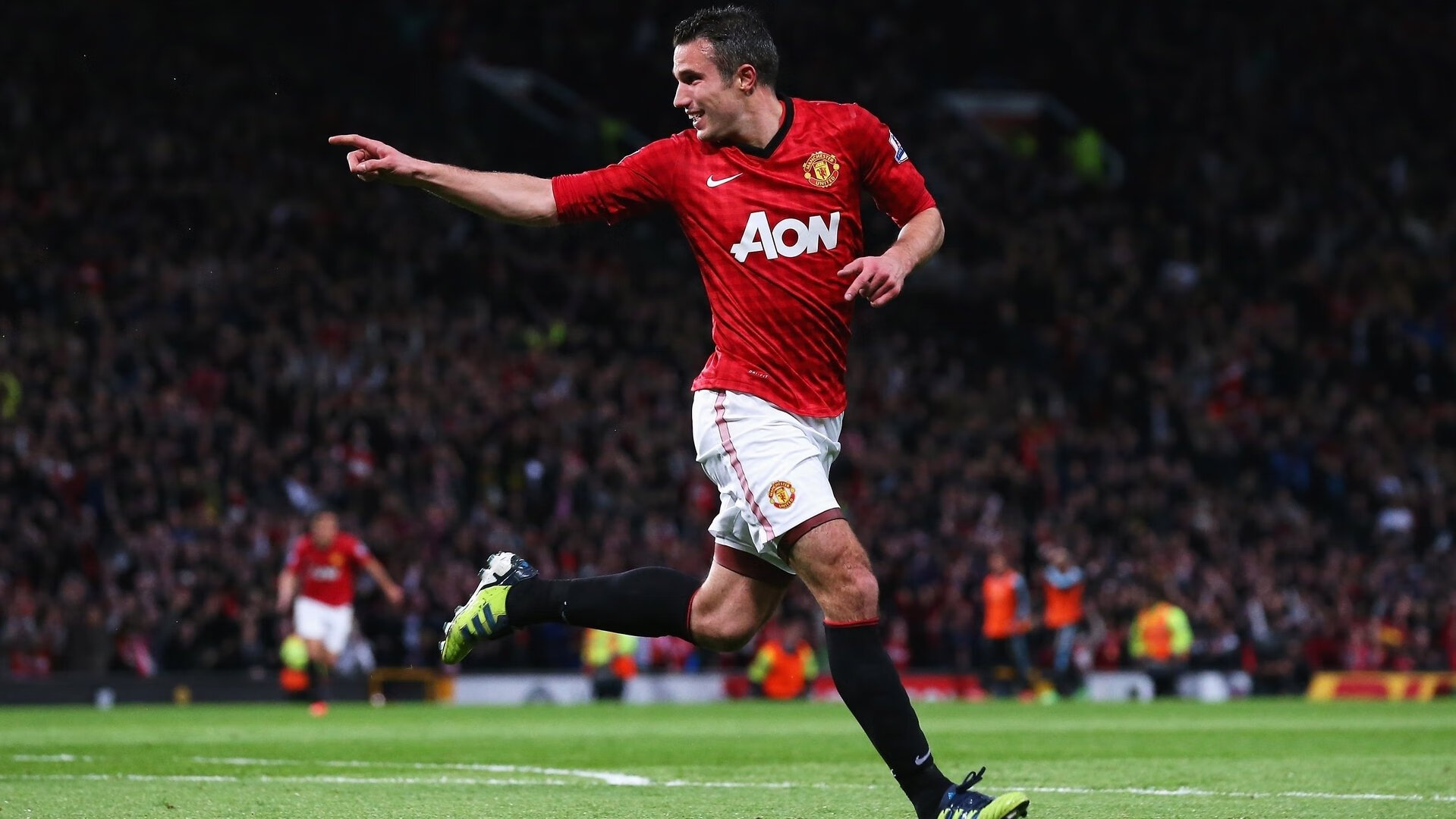 牙买加的风暴眼，当雷鬼节奏压过枪炮轰鸣，拉什福德化身关键先生